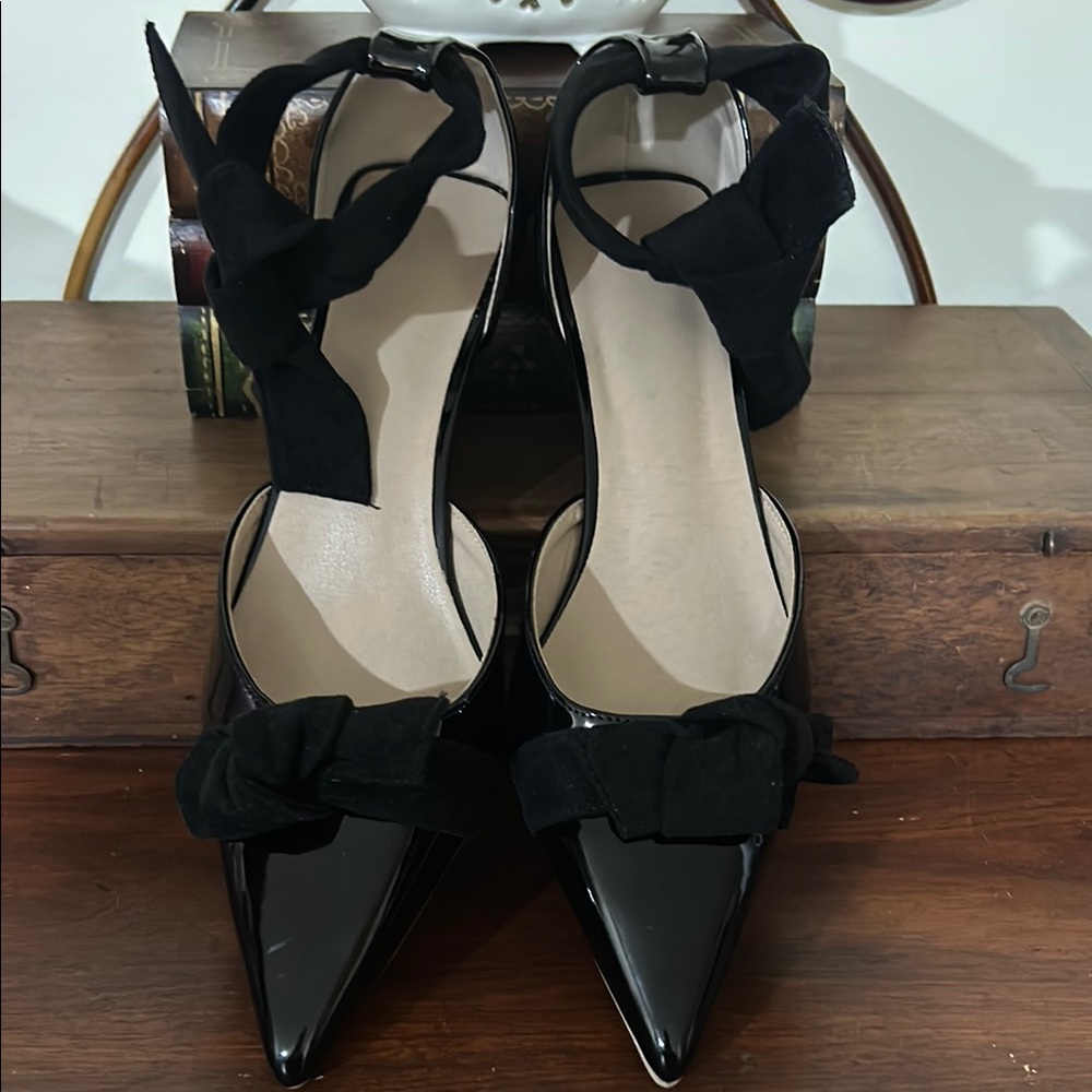 Elegant Black Women's Shoes with Bow Detail - Picture 5 of 6